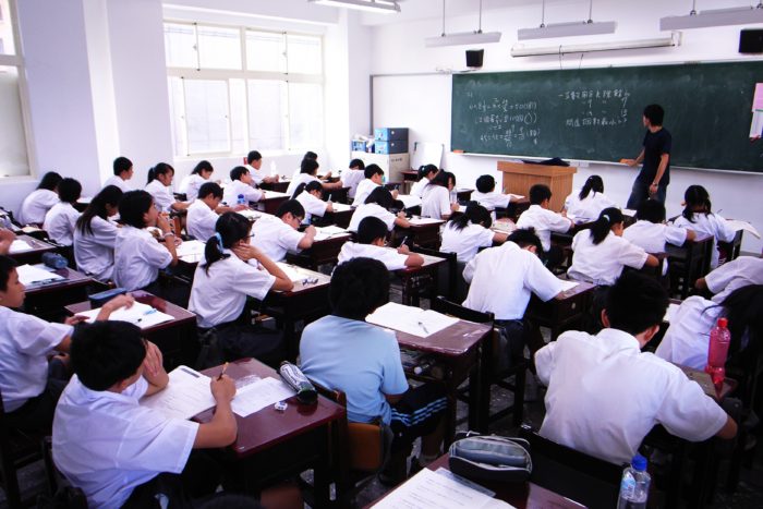kids in classroom taiwan