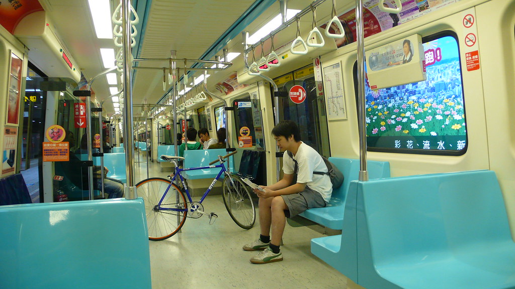 Taipei MRT vs London Underground | Ryan Yu – Grade 8