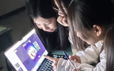 Why teenagers stalk each other on Instagram | Yannie Kang – Grade 10